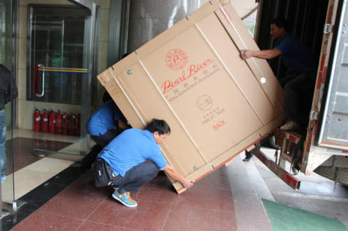 饶河钢琴贵重工艺品无忧运